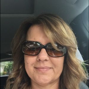 Meet your Posher, Danette